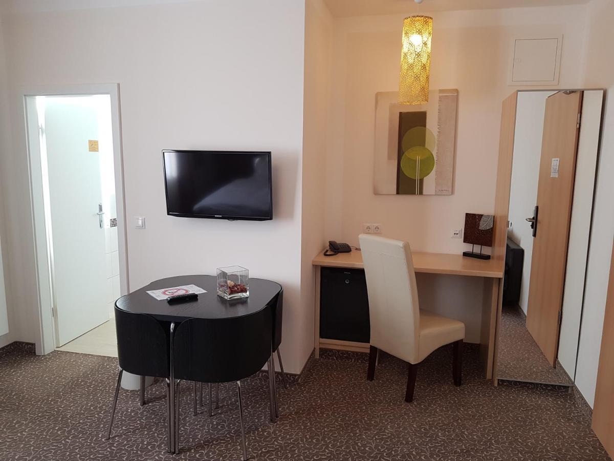 Fürth Hotel Primavera Parco מראה חיצוני תמונה